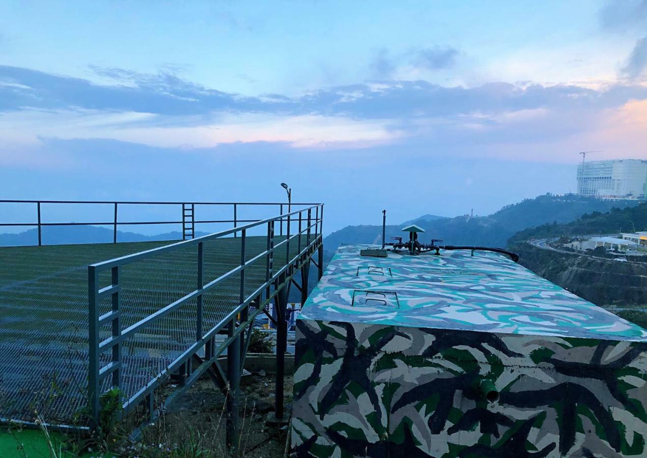 Sky D'Mont Suites Genting Highlands Buitenkant foto